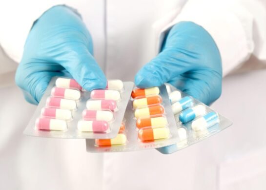 Medicine and Treatment: Complete Guide to Safe Use and Benefits